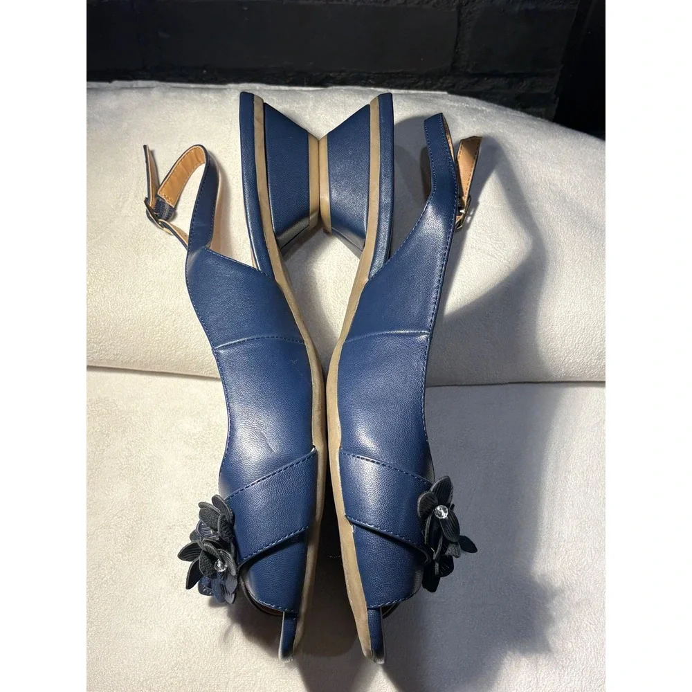 Comfortview Navy Blue Floral Peep Toe Slingback Wedge Sandals Womens 10W